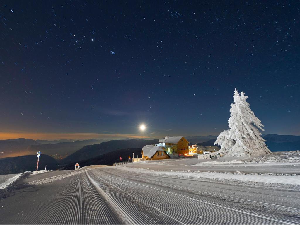 Alpinhotel Pacheiner Treffen Εξωτερικό φωτογραφία
